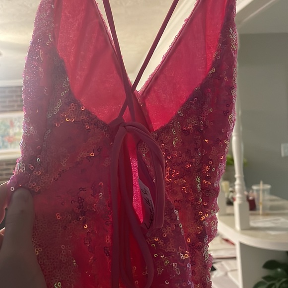 This dress is an XS from Lucy In The Sky. Selling because it’s too small. - Picture 2 of 3